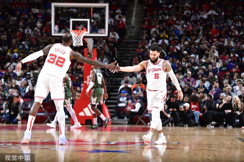 恐怖统治力！SGA本赛季在场时净效率达+21.5，领跑联盟（统治力爆表！SGA本季在场净效率+21.5，高居联盟第一）